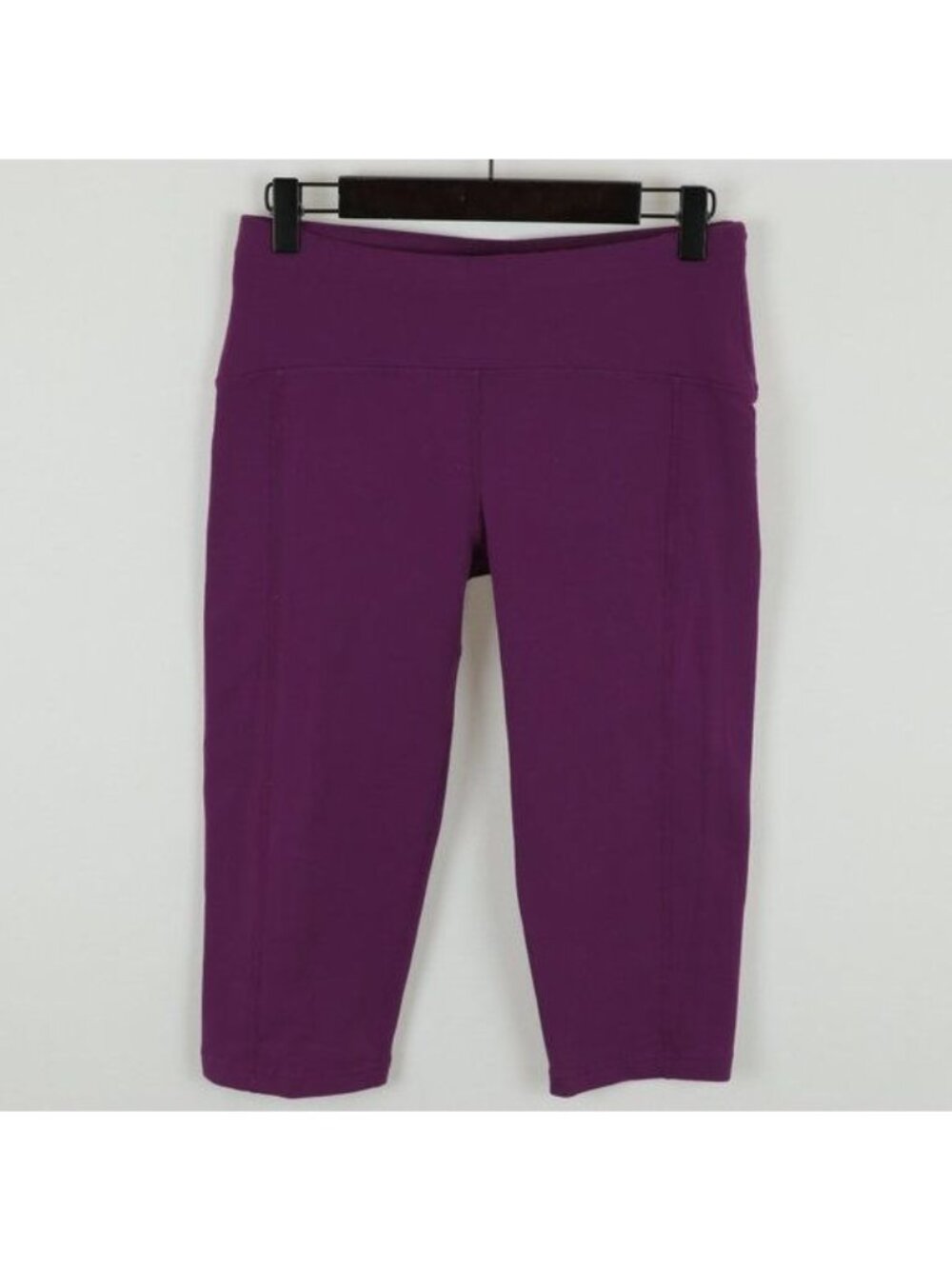 Oiselle Women's Size 6 Plum Mid Rise Pull On Tight Fit Capri Activewear Leggings